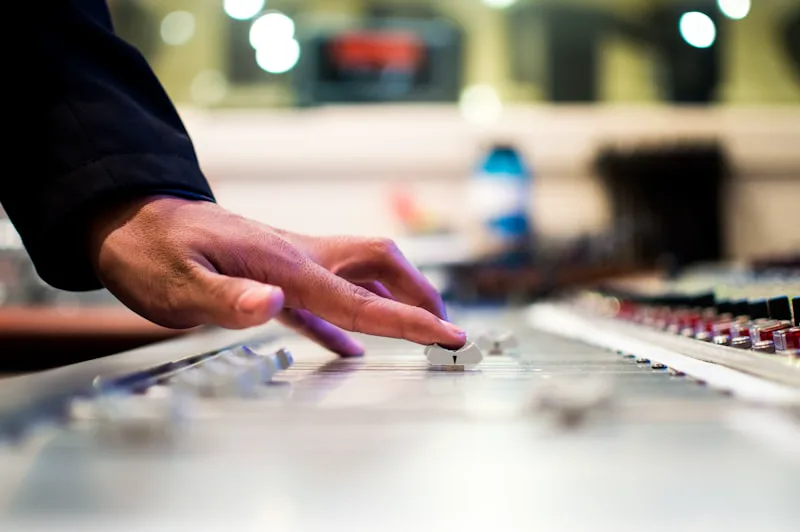 Sound engineering at the mixing desk